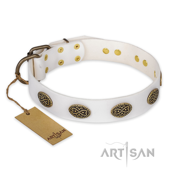 Stylish design leather dog collar with durable D-ring