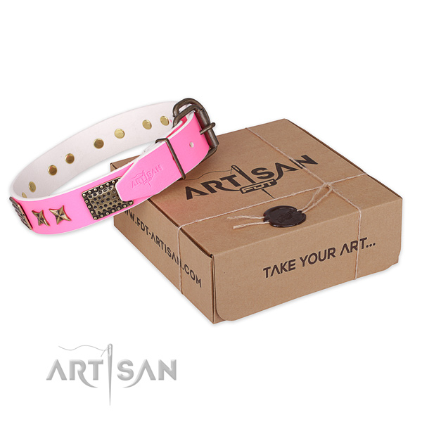 Durable D-ring on genuine leather collar for your stylish pet