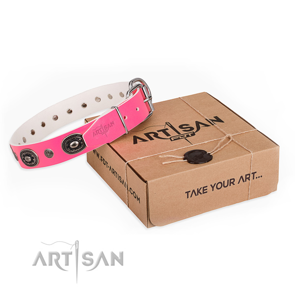 Top notch natural genuine leather dog collar handmade for easy wearing