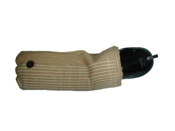 Puppy sleeve made of jute